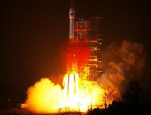 2010年1月17日0时12分，中国在西昌卫星发射中心用“长征三号”运载火箭成功发射第三颗北斗导航卫星。